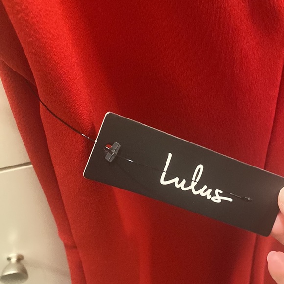 NWT Lulu’s Iconic Moment Red Bodycon Midi Dress - Picture 9 of 9
